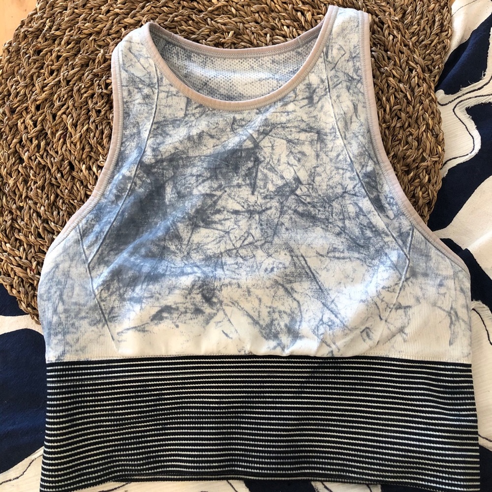 Lululemon ebb to train bra
